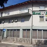 Hotel Jezero
